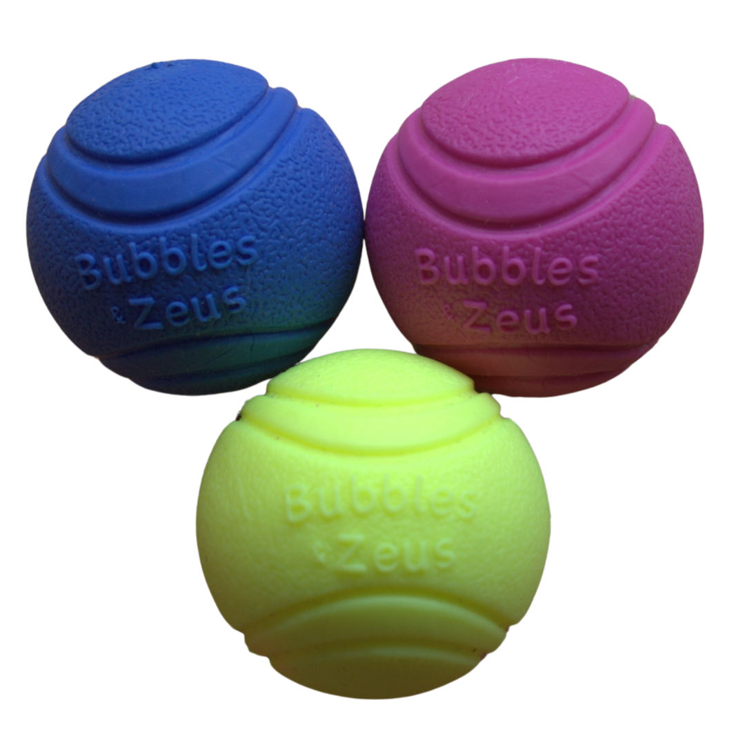 BUBBLES & ZEUS DOG BALL 3 PACK 4.9CM